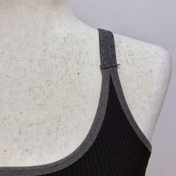 Splendid NWT Sports Bra Women XS - Picture 3 of 13